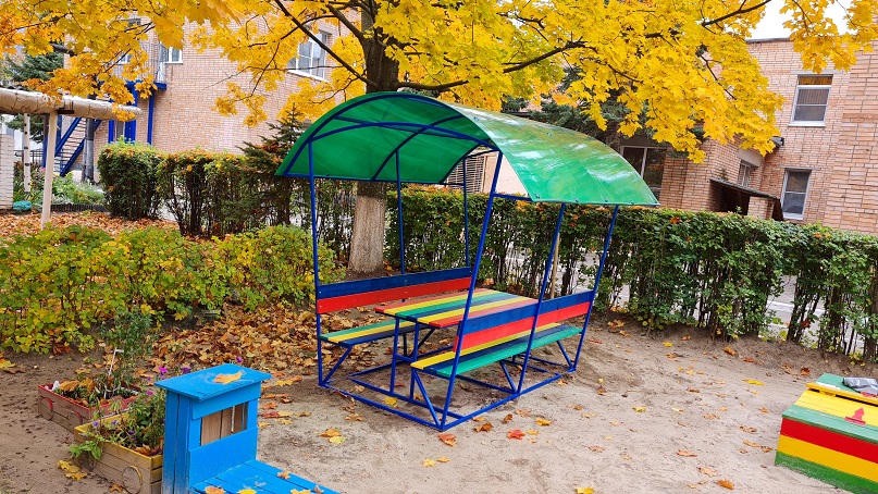Детские площадки для дворовых территорий купить по недорогой цене в Москве | metallo-obrabotkaru